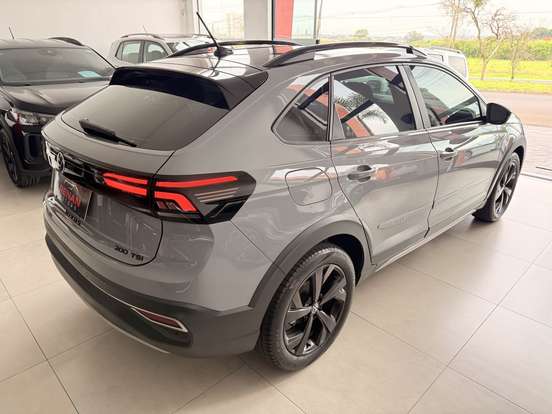 VOLKSWAGEN-NIVUS-1.0 200 TSI TOTAL FLEX HIGHLINE AUTOMÁTICO VOLKSWAGEN-NIVUS-2024