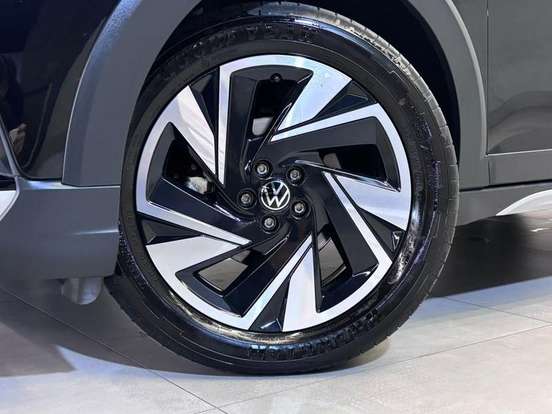 VOLKSWAGEN-NIVUS-1.0 200 TSI TOTAL FLEX HIGHLINE AUTOMÁTICO VOLKSWAGEN-NIVUS-2026
