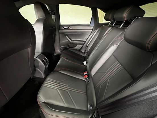 VOLKSWAGEN-NIVUS-1.4 250 TSI TOTAL FLEX GTS AUTOMÁTICO VOLKSWAGEN-NIVUS-2025