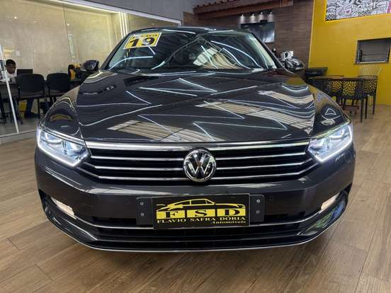 VOLKSWAGEN-PASSAT-2.0 16V TSI BLUEMOTION GASOLINA HIGHLINE 4P DSG VOLKSWAGEN-PASSAT-2018