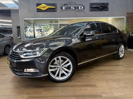 VOLKSWAGEN-PASSAT-2.0 16V TSI BLUEMOTION GASOLINA HIGHLINE 4P DSG VOLKSWAGEN-PASSAT-2018