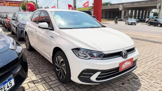 VOLKSWAGEN-POLO-2023