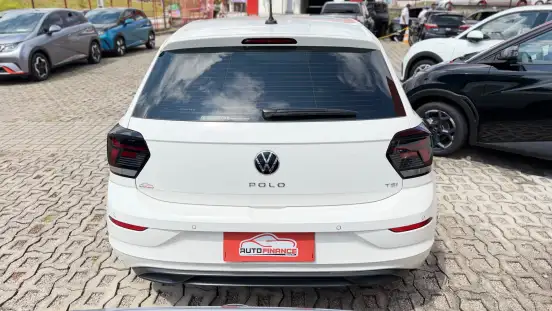 VOLKSWAGEN-POLO-2023