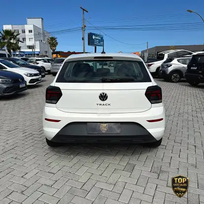 VOLKSWAGEN-POLO-2025