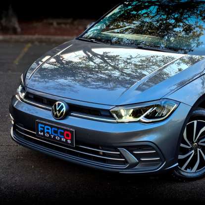 VOLKSWAGEN-POLO-2023