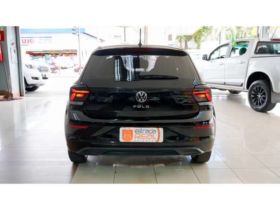 VOLKSWAGEN-POLO-2023