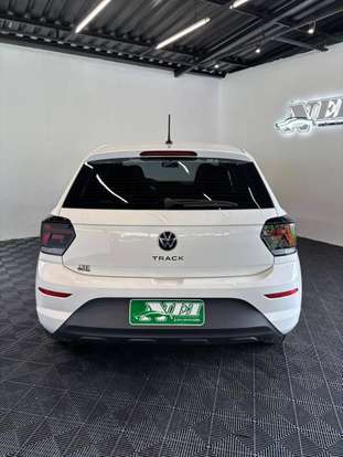 VOLKSWAGEN-POLO-2025