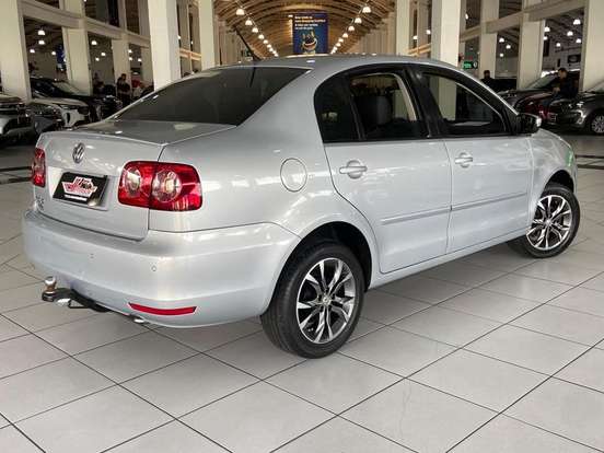 VOLKSWAGEN-POLO SEDAN-1.6 MI 8V FLEX 4P MANUAL VOLKSWAGEN-POLO SEDAN-2012