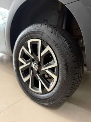 VOLKSWAGEN-SAVEIRO-2024
