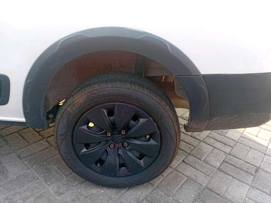 VOLKSWAGEN-SAVEIRO-1.6 MSI ROBUST CS 16V FLEX 2P MANUAL VOLKSWAGEN-SAVEIRO-2024