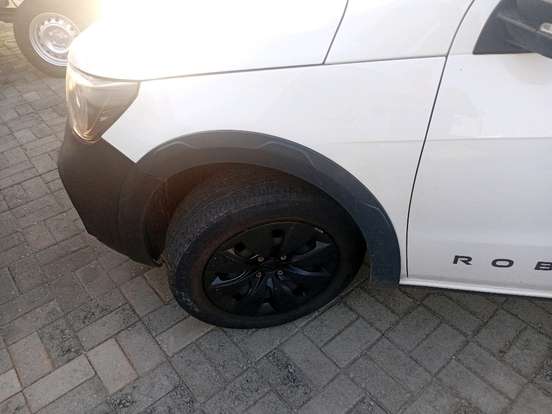 VOLKSWAGEN-SAVEIRO-1.6 MSI ROBUST CS 16V FLEX 2P MANUAL VOLKSWAGEN-SAVEIRO-2024