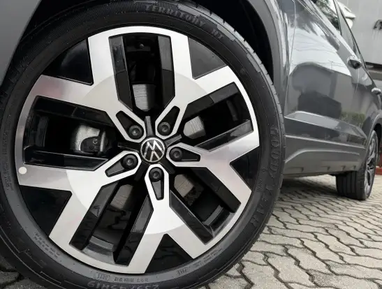 VOLKSWAGEN-TAOS-1.4 250 TSI TOTAL FLEX HIGHLINE AUTOMÁTICO VOLKSWAGEN-TAOS-2026