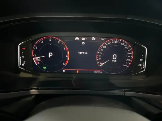 VOLKSWAGEN-TAOS-2021