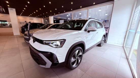 VOLKSWAGEN-TAOS-2026
