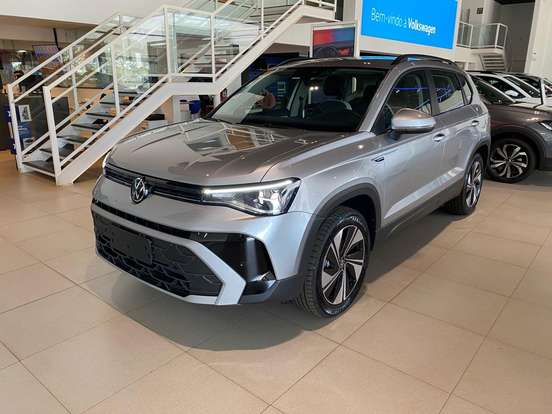 VOLKSWAGEN-TAOS-2026