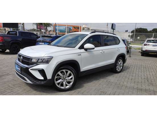VOLKSWAGEN-TAOS-2023