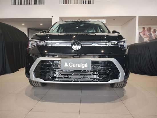 VOLKSWAGEN-TAOS-2026