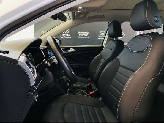 VOLKSWAGEN-TAOS-1.4 250 TSI TOTAL FLEX HIGHLINE AUTOMÁTICO VOLKSWAGEN-TAOS-2025