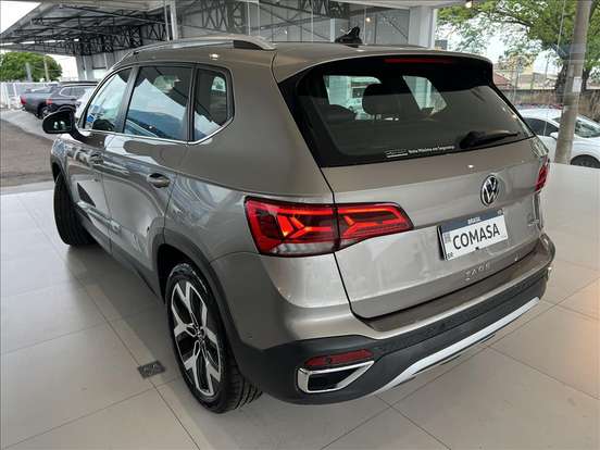 VOLKSWAGEN-TAOS-1.4 250 TSI TOTAL FLEX HIGHLINE AUTOMÁTICO VOLKSWAGEN-TAOS-2024