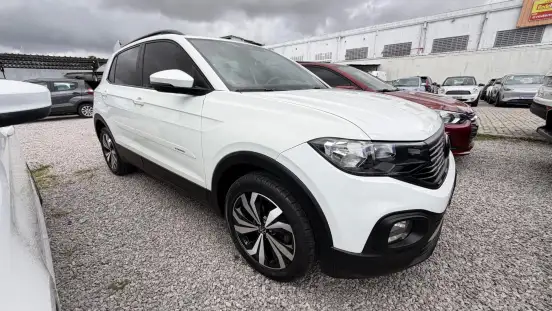 VOLKSWAGEN-T-CROSS-2023
