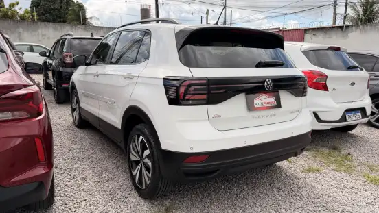VOLKSWAGEN-T-CROSS-2023