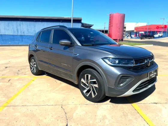 VOLKSWAGEN T-CROSS 1.0 200 TSI TOTAL FLEX COMFORTLINE AUTOMÁTICO
