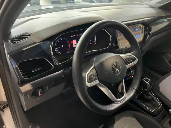 VOLKSWAGEN-T-CROSS-2024