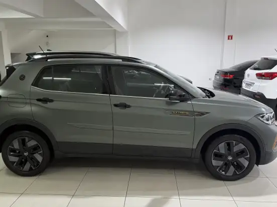 VOLKSWAGEN-T-CROSS-1.4 250 TSI TOTAL FLEX EXTREME AUTOMÁTICO VOLKSWAGEN-T-CROSS-2025