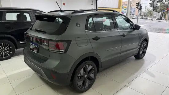 VOLKSWAGEN-T-CROSS-1.4 250 TSI TOTAL FLEX EXTREME AUTOMÁTICO VOLKSWAGEN-T-CROSS-2025