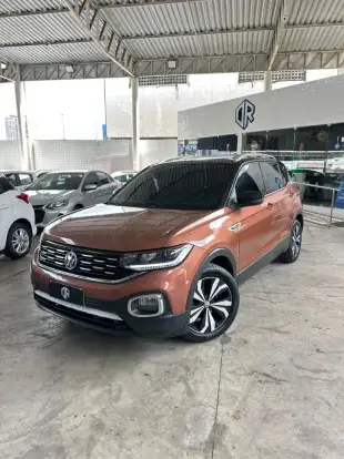 VOLKSWAGEN-T-CROSS-2019