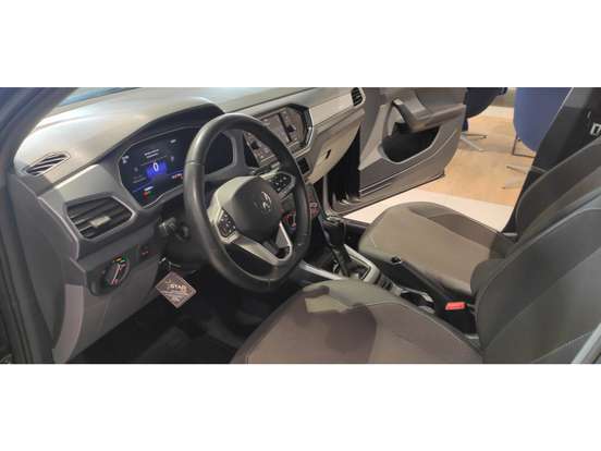 VOLKSWAGEN-T-CROSS-2023