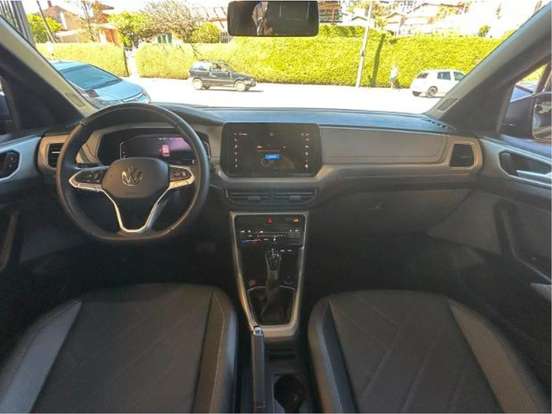 VOLKSWAGEN-T-CROSS-2025