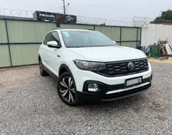 VOLKSWAGEN T-CROSS 1.0 200 TSI TOTAL FLEX COMFORTLINE AUTOMÁTICO VOLKSWAGEN T-CROSS 1.0 200 TSI TOTAL FLEX COMFORTLINE AUTOMÁTICO