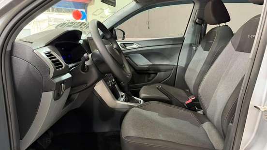 VOLKSWAGEN-T-CROSS-1.0 200 TSI TOTAL FLEX SENSE AUTOMÁTICO VOLKSWAGEN-T-CROSS-2025