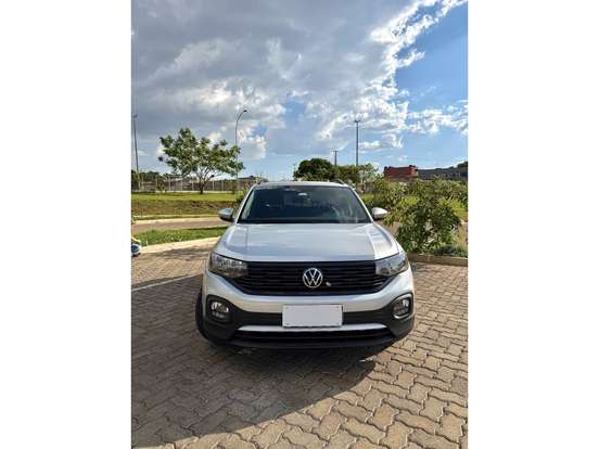 VOLKSWAGEN-T-CROSS-2021