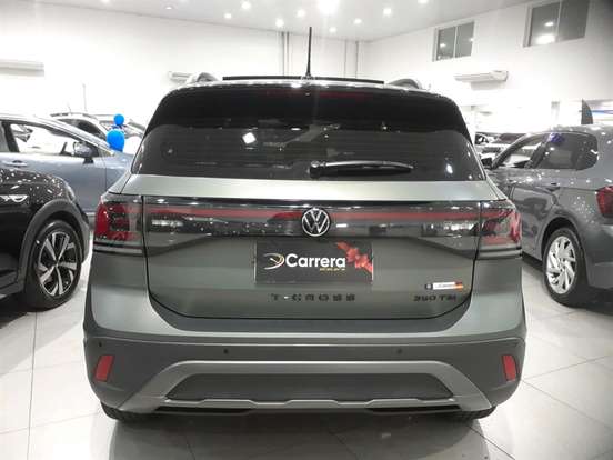 VOLKSWAGEN-T-CROSS-2025