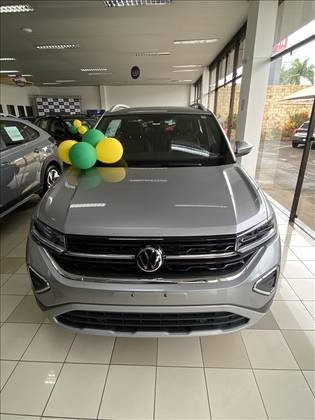 VOLKSWAGEN T-CROSS 1.4 250 TSI TOTAL FLEX HIGHLINE AUTOMÁTICO