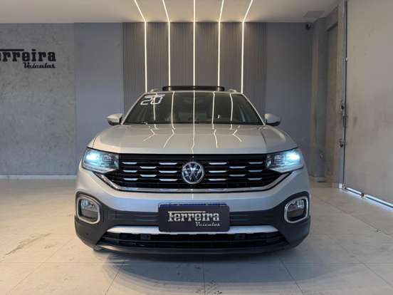 VOLKSWAGEN-T-CROSS-2019