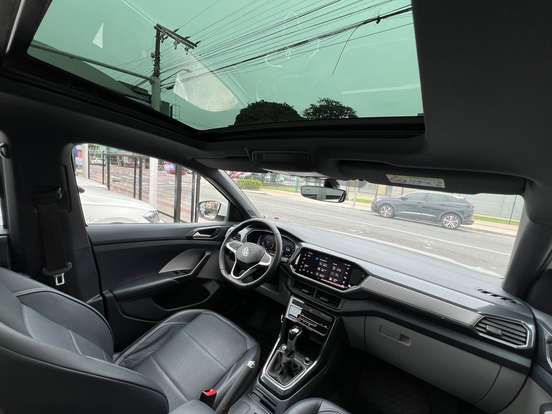 VOLKSWAGEN-T-CROSS-1.4 250 TSI TOTAL FLEX HIGHLINE AUTOMÁTICO VOLKSWAGEN-T-CROSS-2023