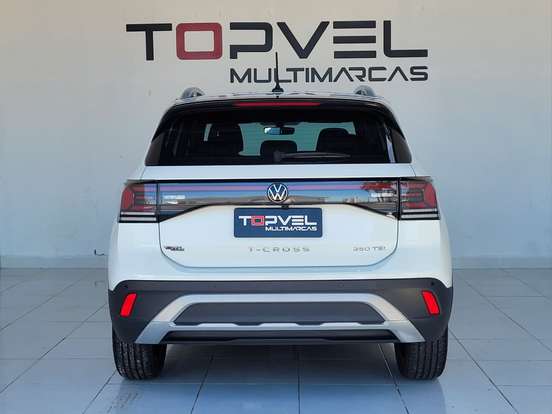 VOLKSWAGEN-T-CROSS-1.4 250 TSI TOTAL FLEX HIGHLINE AUTOMÁTICO VOLKSWAGEN-T-CROSS-2024