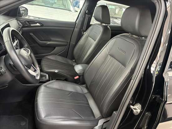 VOLKSWAGEN-T-CROSS-2024