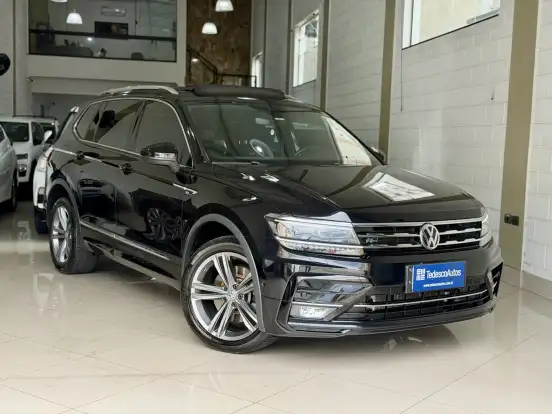 VOLKSWAGEN-TIGUAN-2019