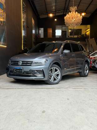 VOLKSWAGEN-TIGUAN-2019