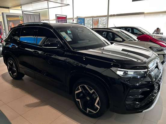 VOLKSWAGEN-TIGUAN-2.0 350 TSI GASOLINA R-LINE 4MOTION AUTOMÁTICO VOLKSWAGEN-TIGUAN-2026