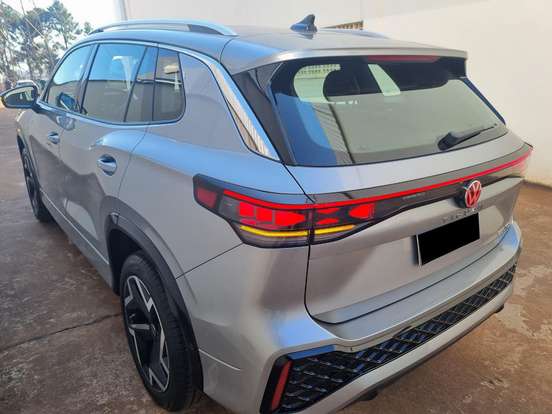VOLKSWAGEN-TIGUAN-2026
