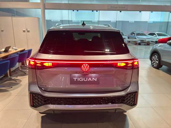 VOLKSWAGEN-TIGUAN-2026