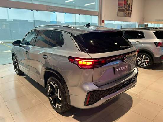 VOLKSWAGEN-TIGUAN-2026