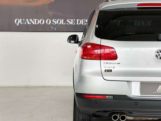 VOLKSWAGEN-TIGUAN-2.0 TSI 16V TURBO GASOLINA 4P TIPTRONIC VOLKSWAGEN-TIGUAN-2012