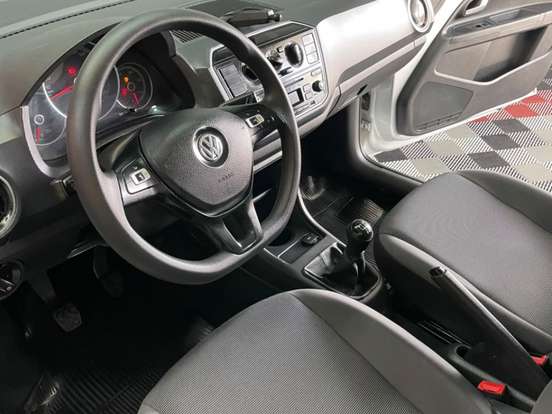 VOLKSWAGEN-UP-1.0 MPI TOTAL FLEX 4P MANUAL VOLKSWAGEN-UP-2019