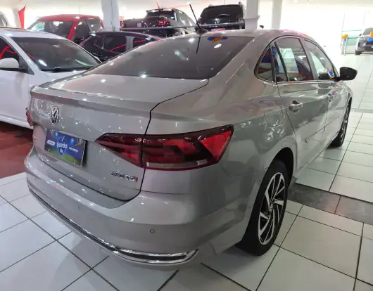 VOLKSWAGEN-VIRTUS-2021